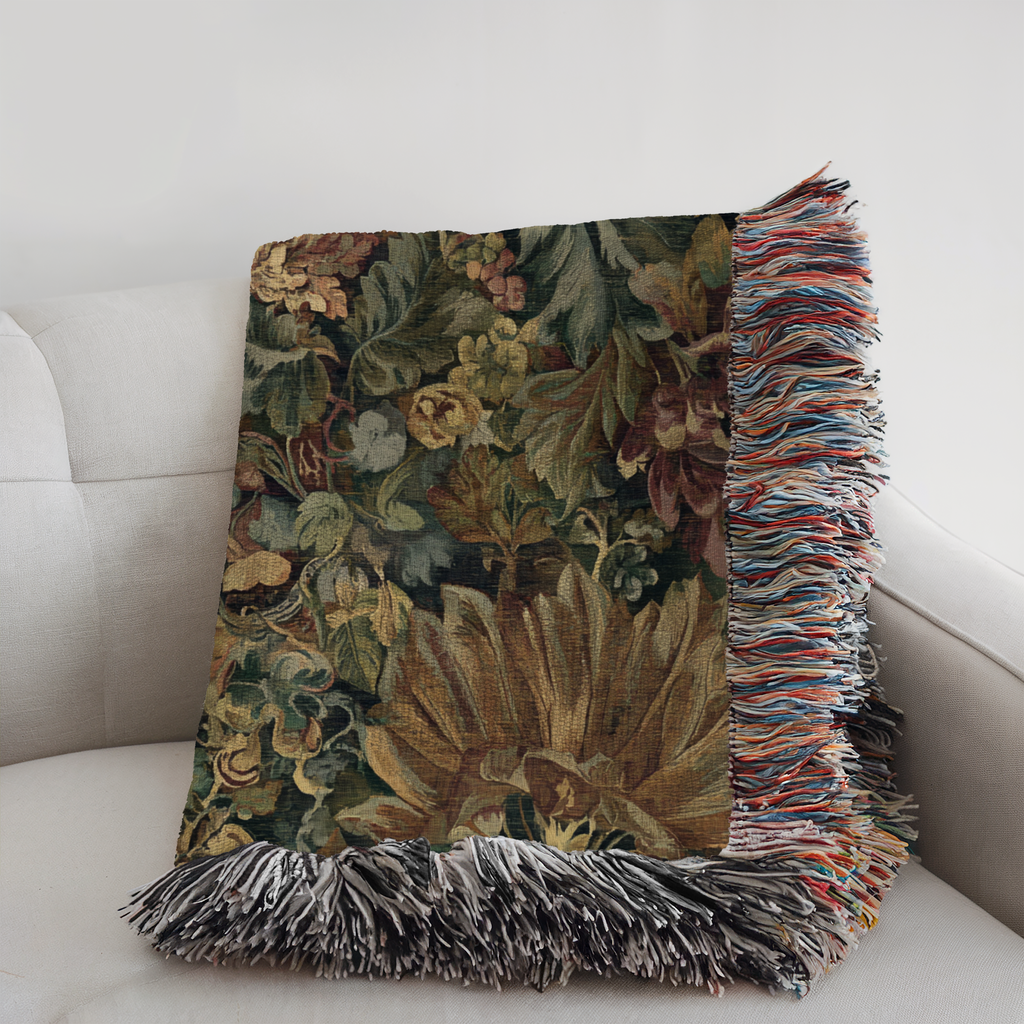 Vintage Floral Tapestry - PoeticWovens