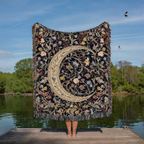 Floral Crescent Moon - PoeticWovens
