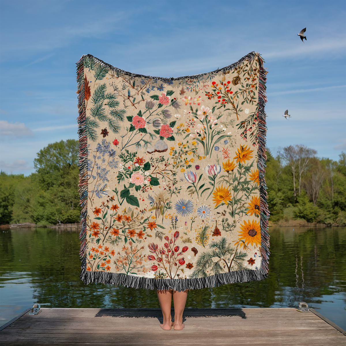 Vintage Floral Tapestry - PoeticWovens