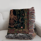 The Old Tree Classical Woven Blanket - PoeticWovens
